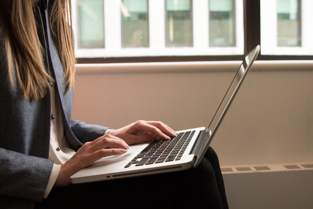 linkedin headline examples